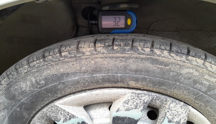 2013 Maruti Alto 800 LX, Petrol, Manual, 70,936 km, tyre