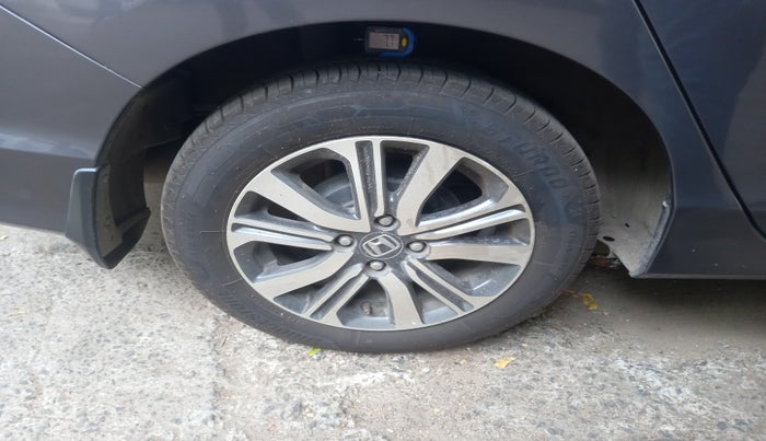2021 Honda City 1.5L I-VTEC V MT 4TH GEN, Petrol, Manual, 29,901 km, tyre