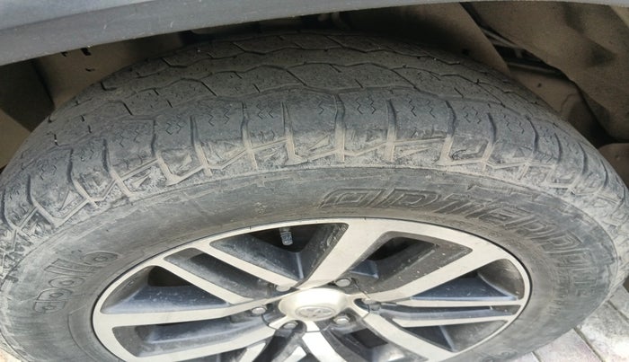 2017 Toyota Fortuner 2.8 4X4 AT, Diesel, Automatic, 1,47,917 km, tyre