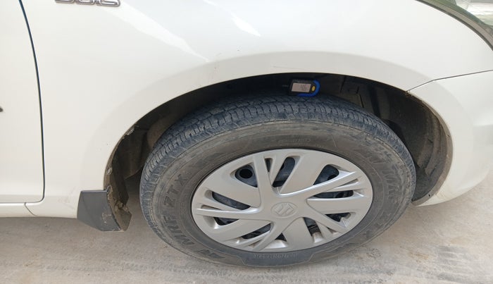 2015 Maruti Swift VDI, Diesel, Manual, 1,74,349 km, tyre