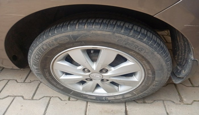 2012 Hyundai i20 SPORTZ 1.2, Petrol, Manual, 82,189 km, tyre