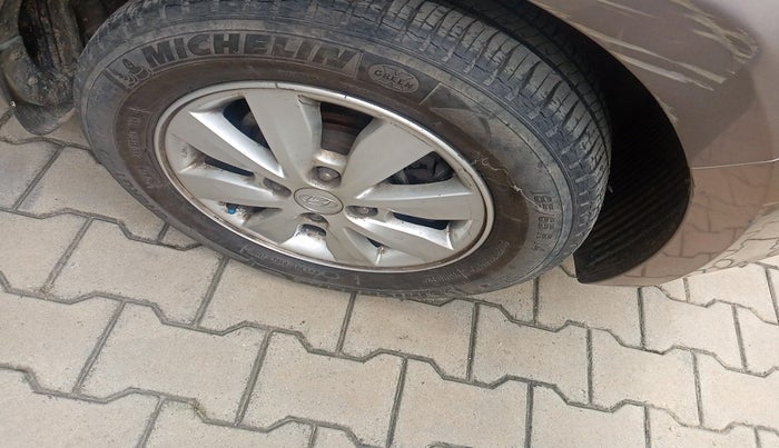 2012 Hyundai i20 SPORTZ 1.2, Petrol, Manual, 82,189 km, tyre