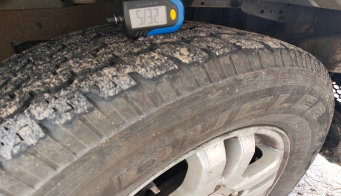 2013 Mahindra Scorpio VLX 2WD AIRBAG, Diesel, Manual, 1,90,212 km, tyre