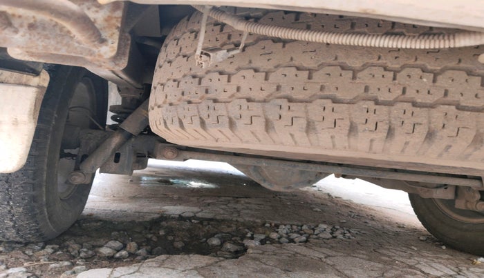 2013 Mahindra Scorpio VLX 2WD AIRBAG, Diesel, Manual, 1,90,212 km, tyre