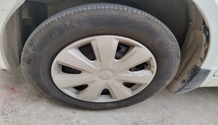 2010 Maruti Swift Dzire VXI, Petrol, Manual, 67,896 km, tyre