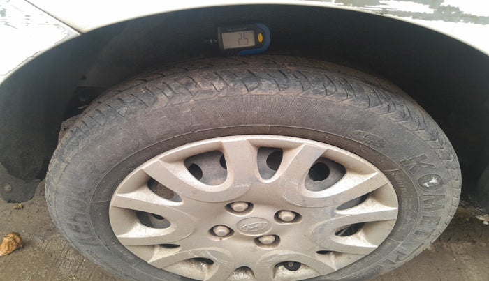 2011 Hyundai i20 MAGNA (O) 1.2, Petrol, Manual, 28,259 km, tyre