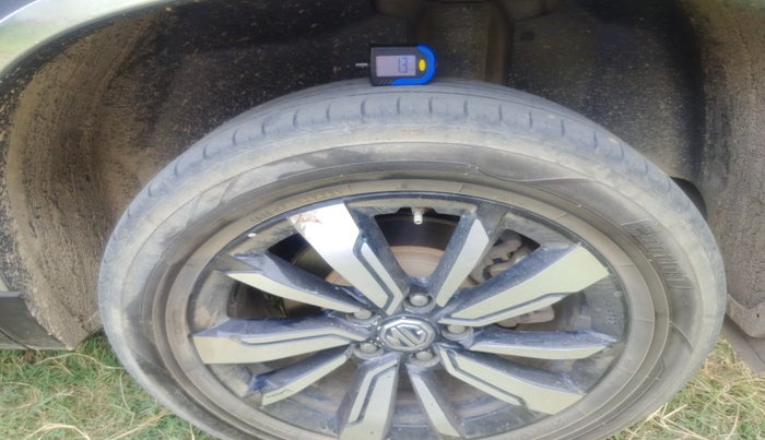 2019 MG HECTOR SHARP 1.5 DCT PETROL, Petrol, Automatic, 1,34,106 km, tyre