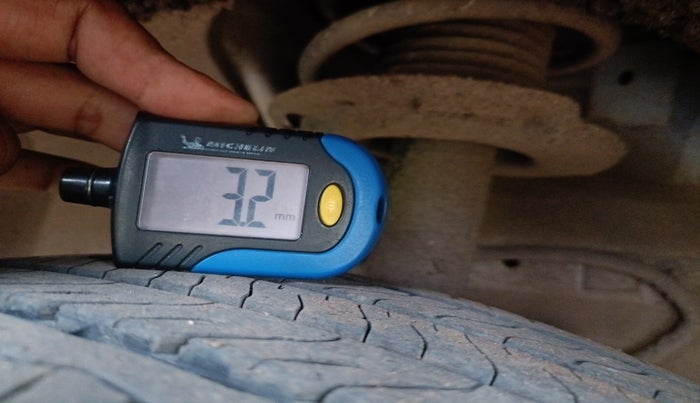 2024 Tata NEXON Smart Plus S 1.2 iCNG, Petrol, Manual, 13,500 km, tyre