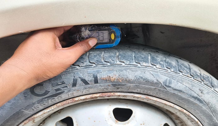 2011 Maruti Alto LXI, Petrol, Manual, 1,07,535 km, tyre