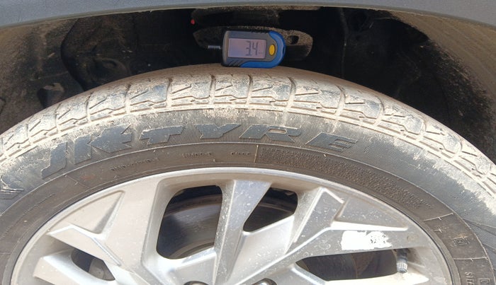 2021 Hyundai Creta SX EXECUTIVE 1.5 PETROL, Petrol, Manual, 70,446 km, tyre