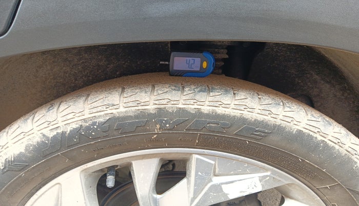 2021 Hyundai Creta SX EXECUTIVE 1.5 PETROL, Petrol, Manual, 70,446 km, tyre