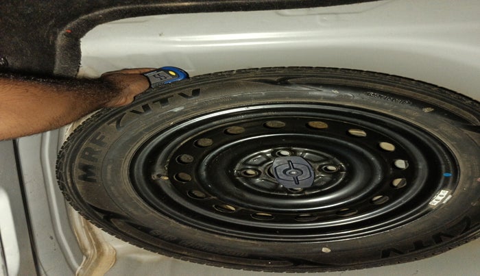 2019 Maruti New Wagon-R ZXI 1.2, Petrol, Manual, 59,592 km, tyre