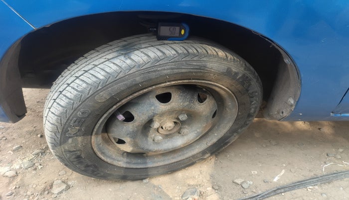 2015 Maruti Alto K10 VXI, Petrol, Manual, 37,871 km, tyre