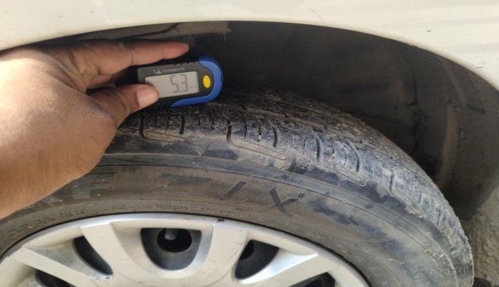 2010 Hyundai i20 MAGNA 1.2, Petrol, Manual, 1,31,000 km, tyre