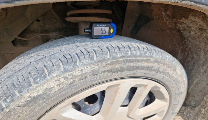 2020 Maruti Vitara Brezza VXI, Petrol, Manual, 79,022 km, tyre