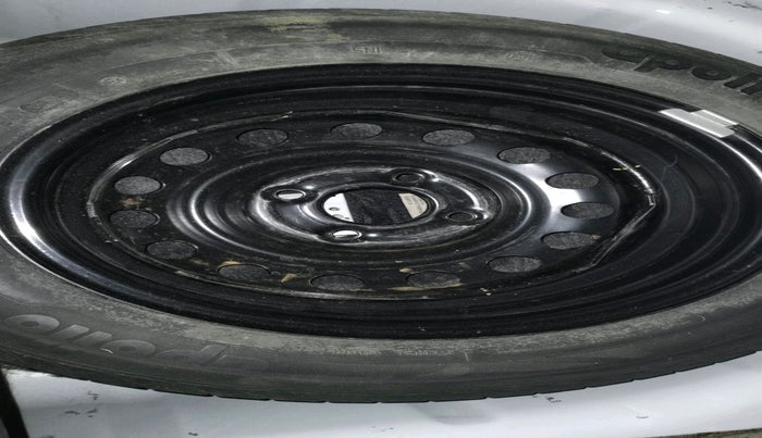 2018 Ford New Figo TITANIUM 1.2 PETROL MT, Petrol, Manual, 82,845 km, tyre