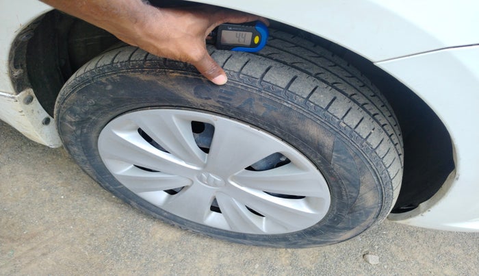 2013 Maruti Ertiga VDI, Diesel, Manual, 1,95,000 km, tyre