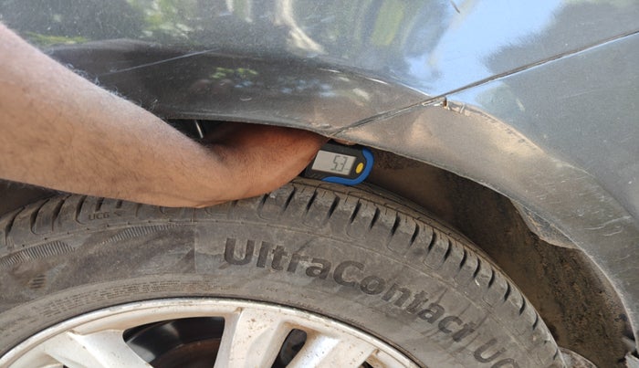 2016 Chevrolet Cruze LTZ, Diesel, Manual, 2,48,005 km, tyre