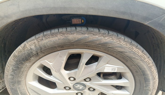 2021 Hyundai Creta SX 1.5 PETROL, Petrol, Manual, 45,000 km, tyre