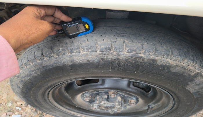 2012 Mahindra Bolero ZLX BS-III, Diesel, Manual, 78,070 km, tyre