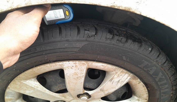 2011 Hyundai Eon MAGNA O, Petrol, Manual, 34,366 km, tyre