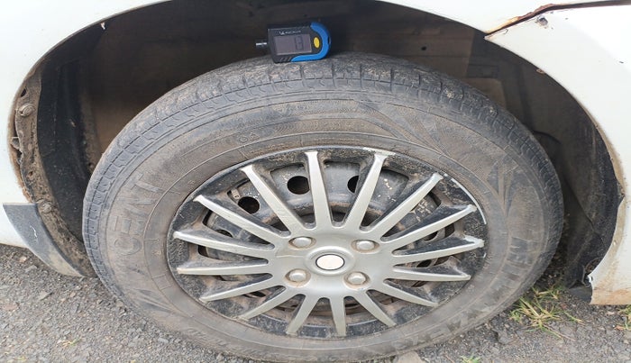 2016 Maruti Swift Dzire LDI, Diesel, Manual, 12,000 km, tyre