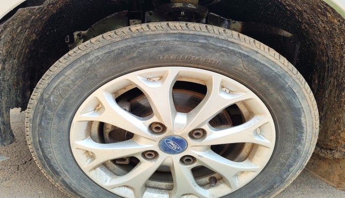 2014 Ford Classic 1.4 TITANIUM DIESEL, Diesel, Manual, 1,16,696 km, tyre