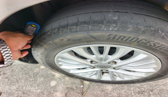2019 Maruti Ertiga ZXI+ SHVS, Petrol, Manual, 54,310 km, tyre