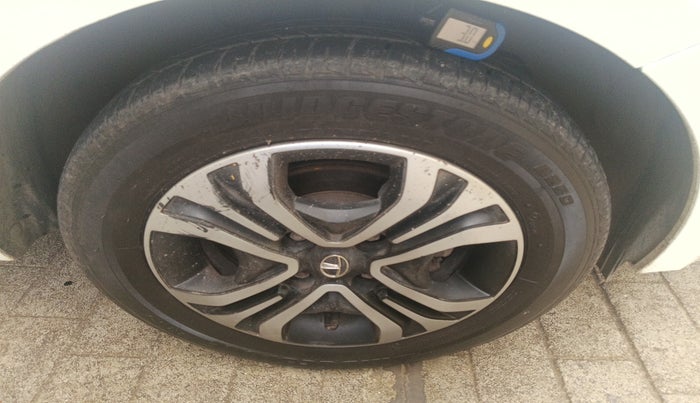 2022 Tata TIGOR XZ PLUS CNG, Petrol, Manual, 46,919 km, tyre