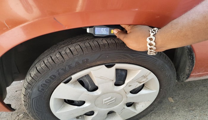 2011 Maruti Alto K10 VXI, Petrol, Manual, 24,008 km, tyre