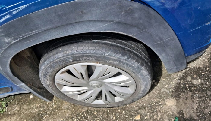 2021 Renault Kiger RXT MT, Petrol, Manual, 28,689 km, tyre