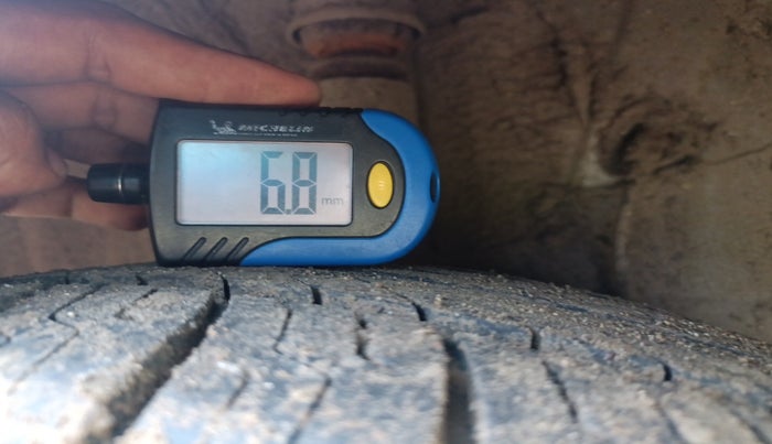 2017 Hyundai Xcent S 1.1 CRDI, Diesel, Manual, 1,34,269 km, tyre