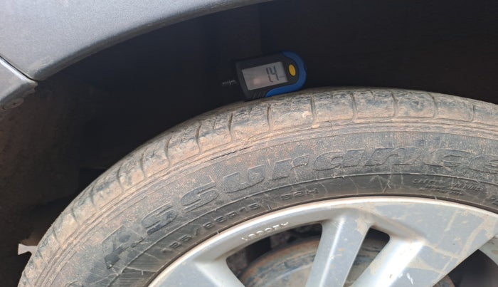 2015 Honda Jazz 1.2L I-VTEC V, Petrol, Manual, 69,500 km, tyre