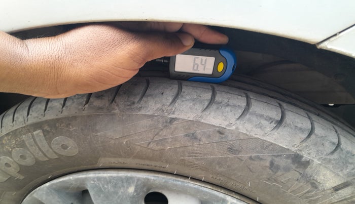 2019 Maruti Swift LXI, Petrol, Manual, 60,662 km, tyre