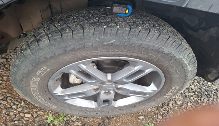 2024 Mahindra Thar LX D HT 2WD MT, Diesel, Manual, 15,860 km, tyre