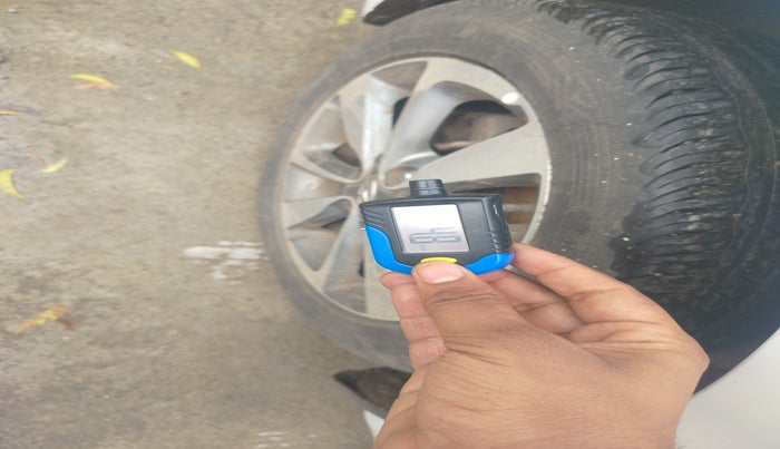 2014 Hyundai Elite i20 ASTA 1.2, Diesel, Manual, 1,99,520 km, tyre