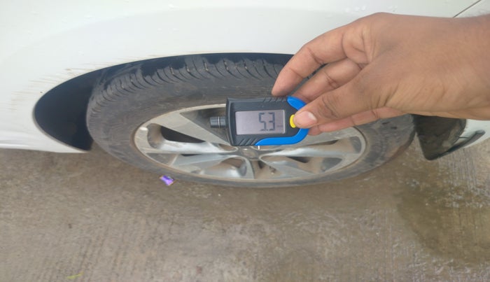 2014 Hyundai Elite i20 ASTA 1.2, Diesel, Manual, 1,99,520 km, tyre