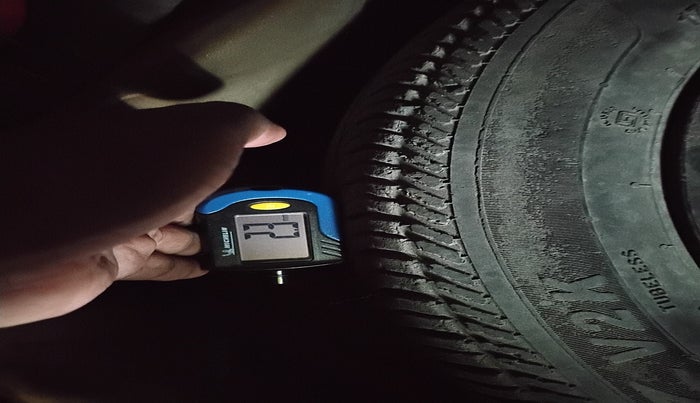 2016 Ford Figo Aspire AMBIENTE 1.2 PETROL ABS, Petrol, Manual, 62,000 km, tyre