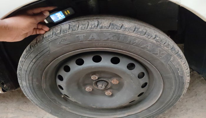 2012 Toyota Etios GD, Diesel, Manual, 1,13,214 km, tyre