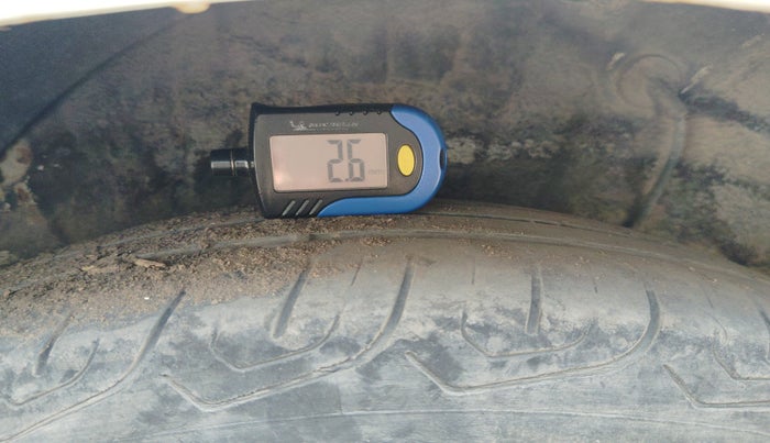 2013 Hyundai i20 SPORTZ 1.4 CRDI, Diesel, Manual, 1,47,878 km, tyre