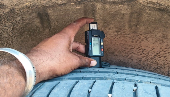 2017 Ford Endeavour TITANIUM 3.2 4X4 AT, Diesel, Automatic, 91,957 km, tyre