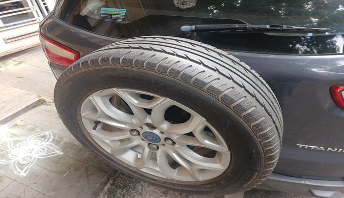 2016 Ford Ecosport TITANIUM 1.5L PETROL AT, Petrol, Automatic, 48,970 km, tyre