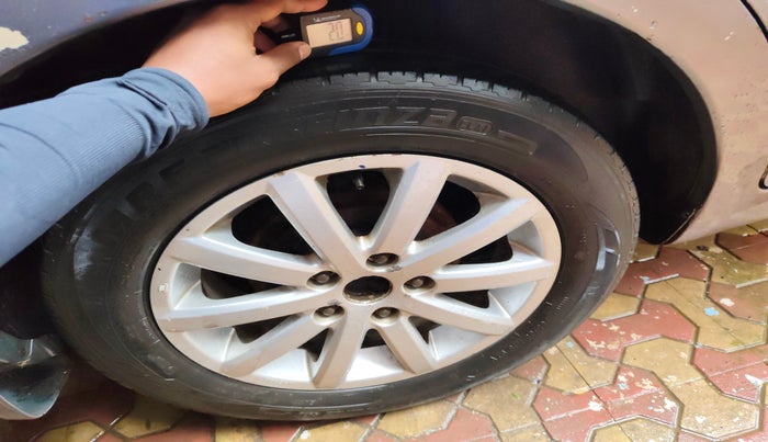 2011 Maruti SX4 ZXI, Petrol, Manual, 96,414 km, tyre