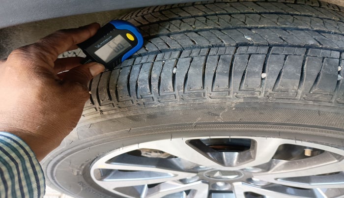 2025 Mahindra SCORPIO-N Z8 L PETROL AT 7 STR, Petrol, Automatic, 5,266 km, tyre