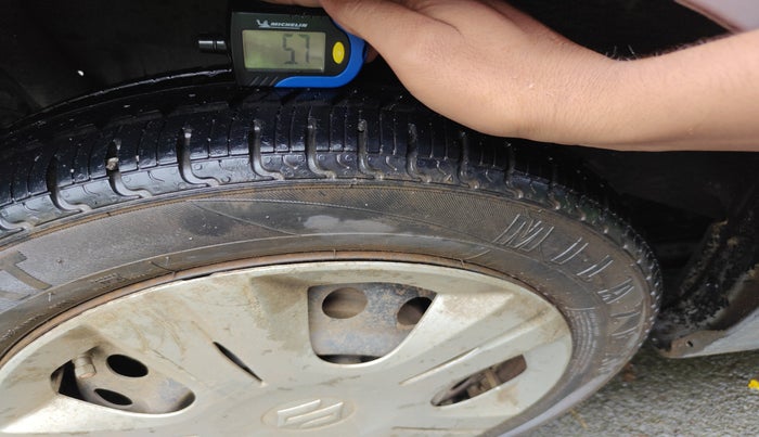 2014 Maruti Wagon R 1.0 VXI, Petrol, Manual, 22,806 km, tyre