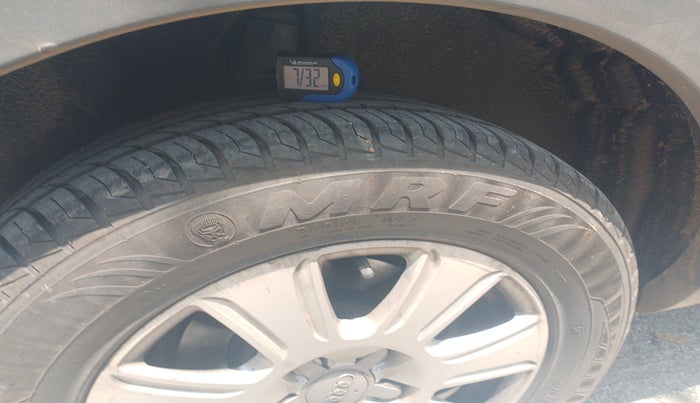 2014 Audi Q3 2.0 TDI MT S EDITION, Diesel, Manual, 1,75,000 km, tyre