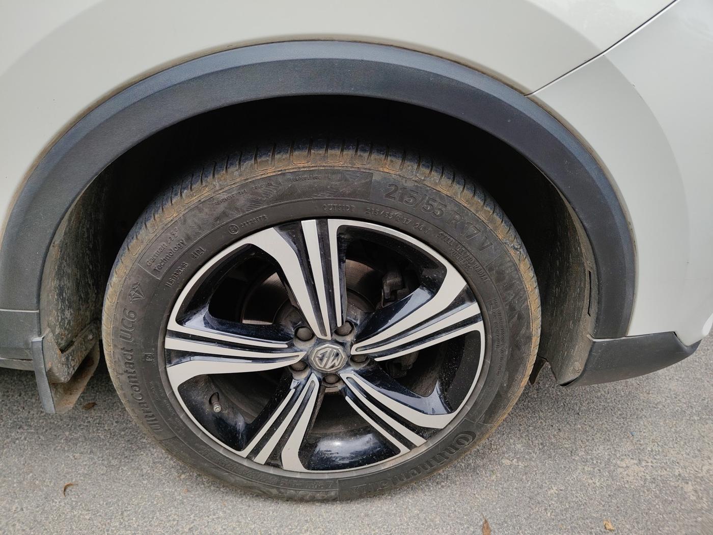 2021 MG ASTOR SAVVY 1.5 CVT S RED, Petrol, Automatic, 41,535 km, tyre