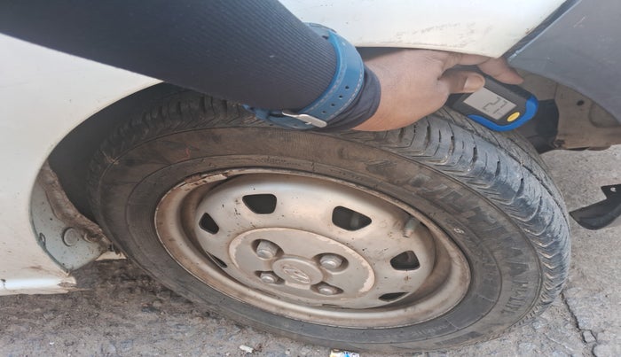 2011 Hyundai Santro Xing GL, Petrol, Manual, 67,749 km, tyre