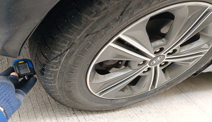 2018 Hyundai Creta SX PLUS AT 1.6 DIESEL, Diesel, Automatic, 1,19,790 km, tyre