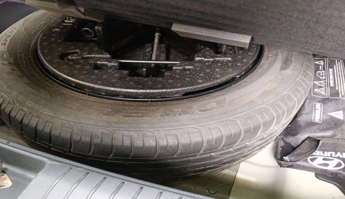 2018 Hyundai Creta SX PLUS AT 1.6 DIESEL, Diesel, Automatic, 1,19,790 km, tyre